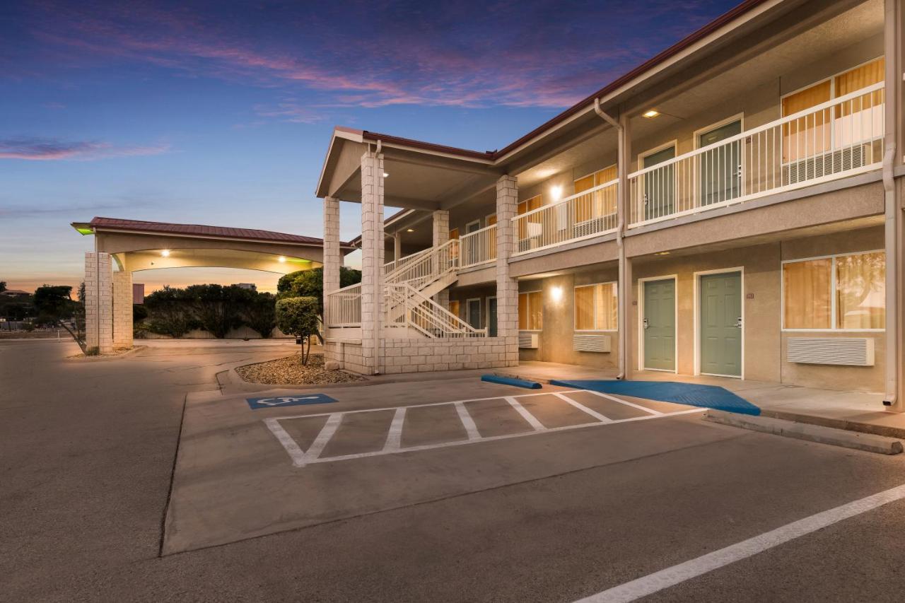 Quality Inn Sonora Extérieur photo